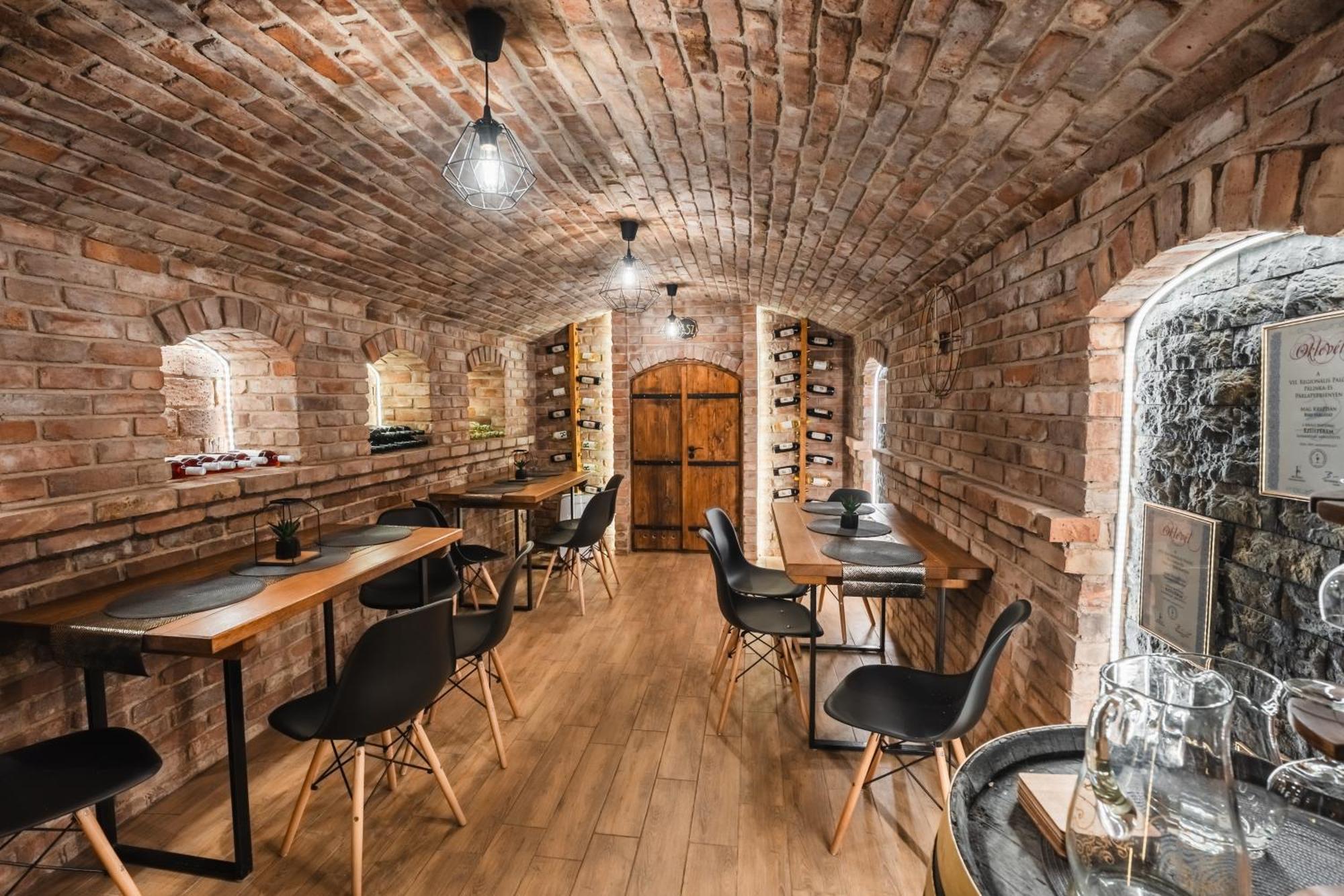 Melior Szallo Bed & Breakfast *