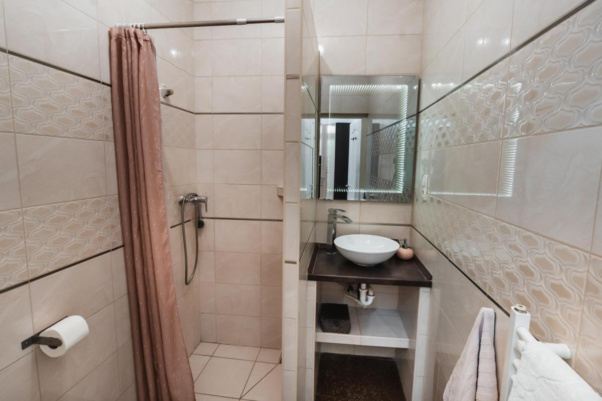 Melior Szallo Bed & Breakfast